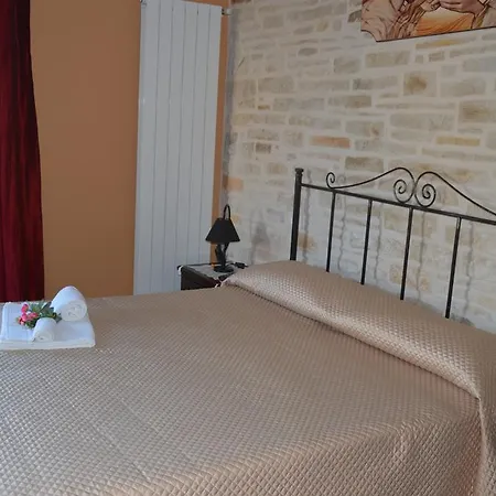 Il Quadrifoglio Bed and breakfast 3*